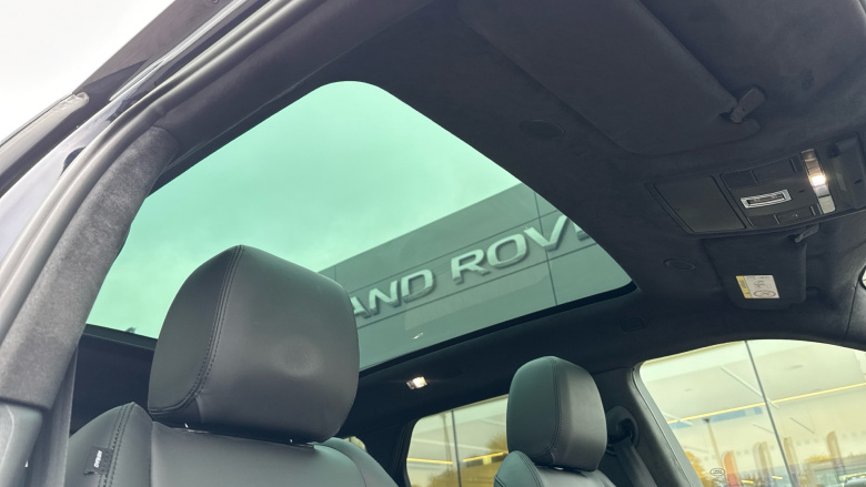 Land Rover Range Rover Evoque 1.5 P300e R-Dynamic HSE 5dr Auto Hatchback